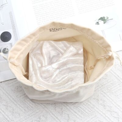Square Bottom Velvet Drawstring Bag Custom Logo Emboss Cream for Candle Packaging