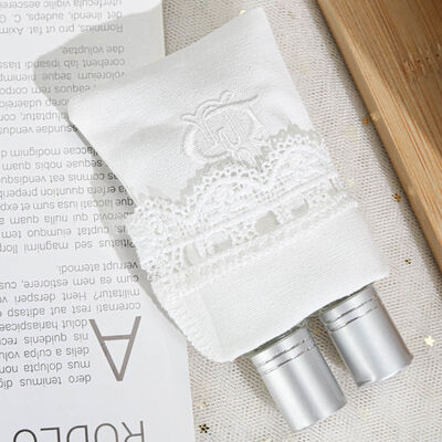 High End Lace Cotton Linen Ribbon Straps Design Gift Pouch Custom Embroidery Logo Cotton Linen Sachet Packaging Bag