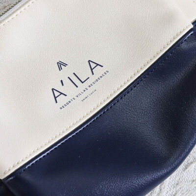 Cosmetic Zipper Pu Leather Bag Waterproof Embossed Logo Printing
