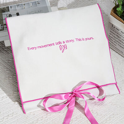 Large Velvet Envelope Pillow Garment Packaging Bag Custom Embroidery Logo Beige Velvet Envelope Pouch With Wavy Edge