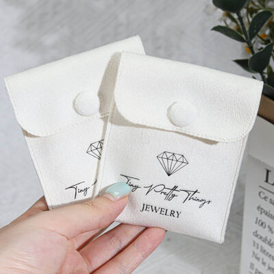 Customized Velvet Jewelry Accessories Mirror Envelope Packing Pouch High End White Velvet Envelope Gift Pouch With Button
