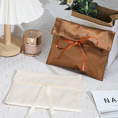 Custom Luxury Satin Envelope Packing Pouch With Ribbon Bow Free Design Satin Envelope Gift Bag