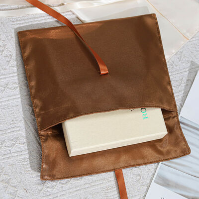 Custom Luxury Satin Envelope Packing Pouch With Ribbon Bow Free Design Satin Envelope Gift Bag