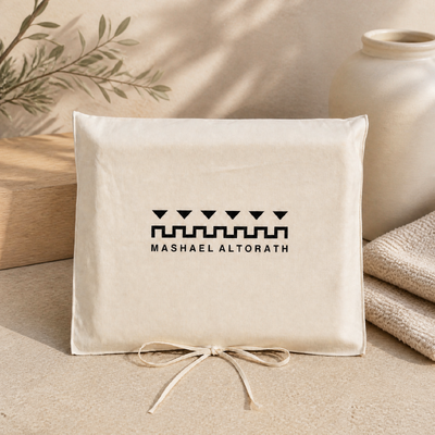 Custom Logo Natural Muslin Cotton Full Flap Cover Gift Bag with Bow Wholesale Reusable Cotton Apparel Envelope Packaging Pouch